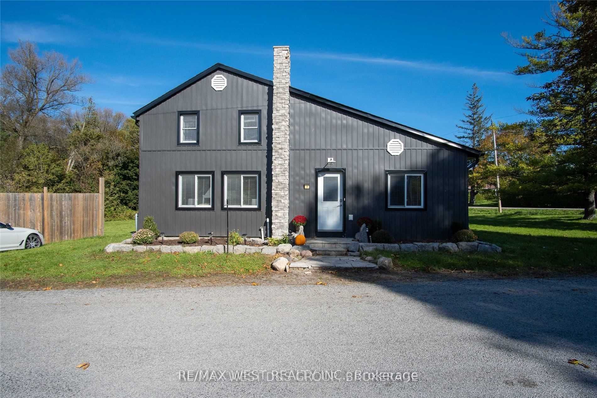 7 Maple Street