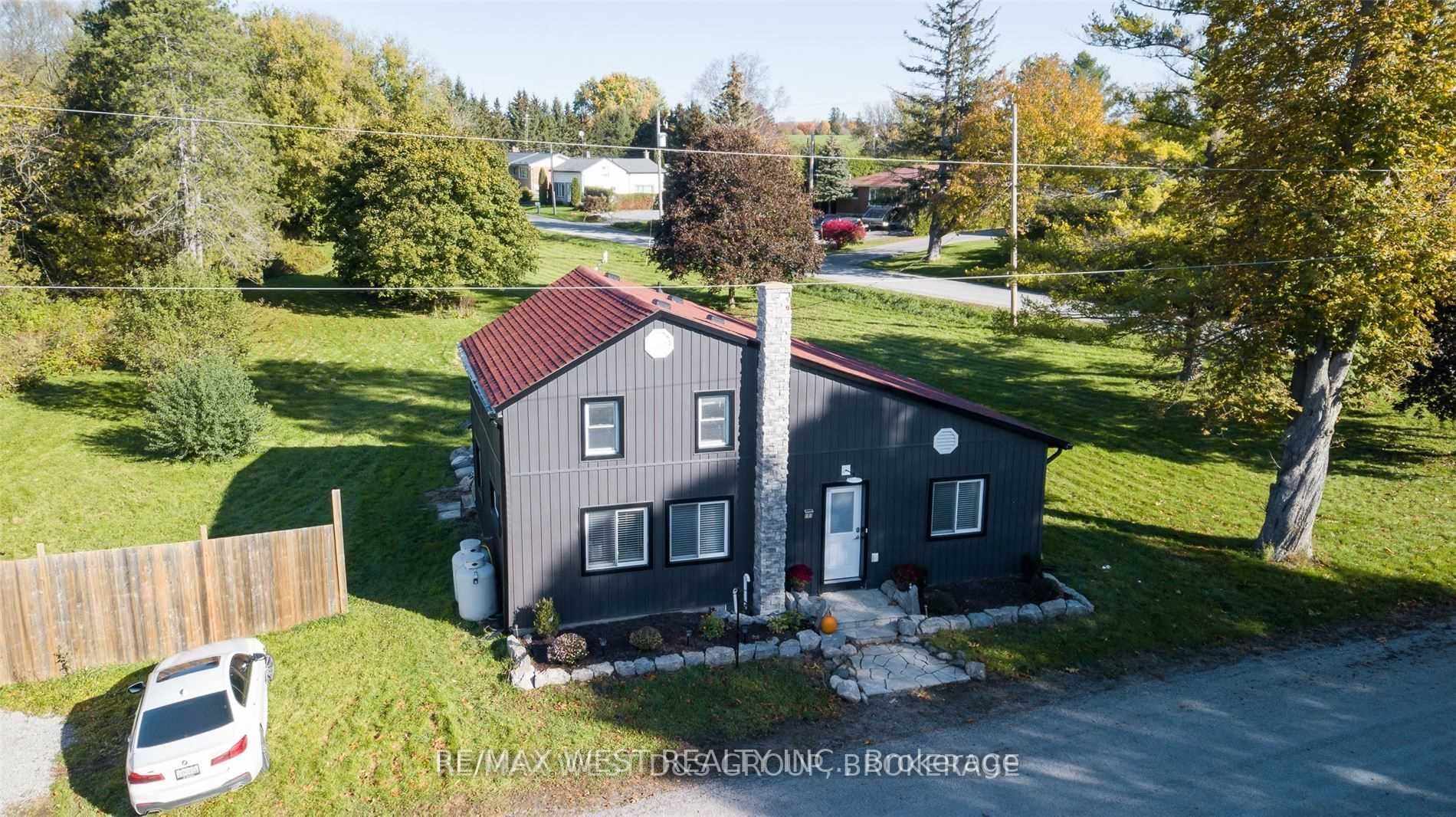 7 Maple Street