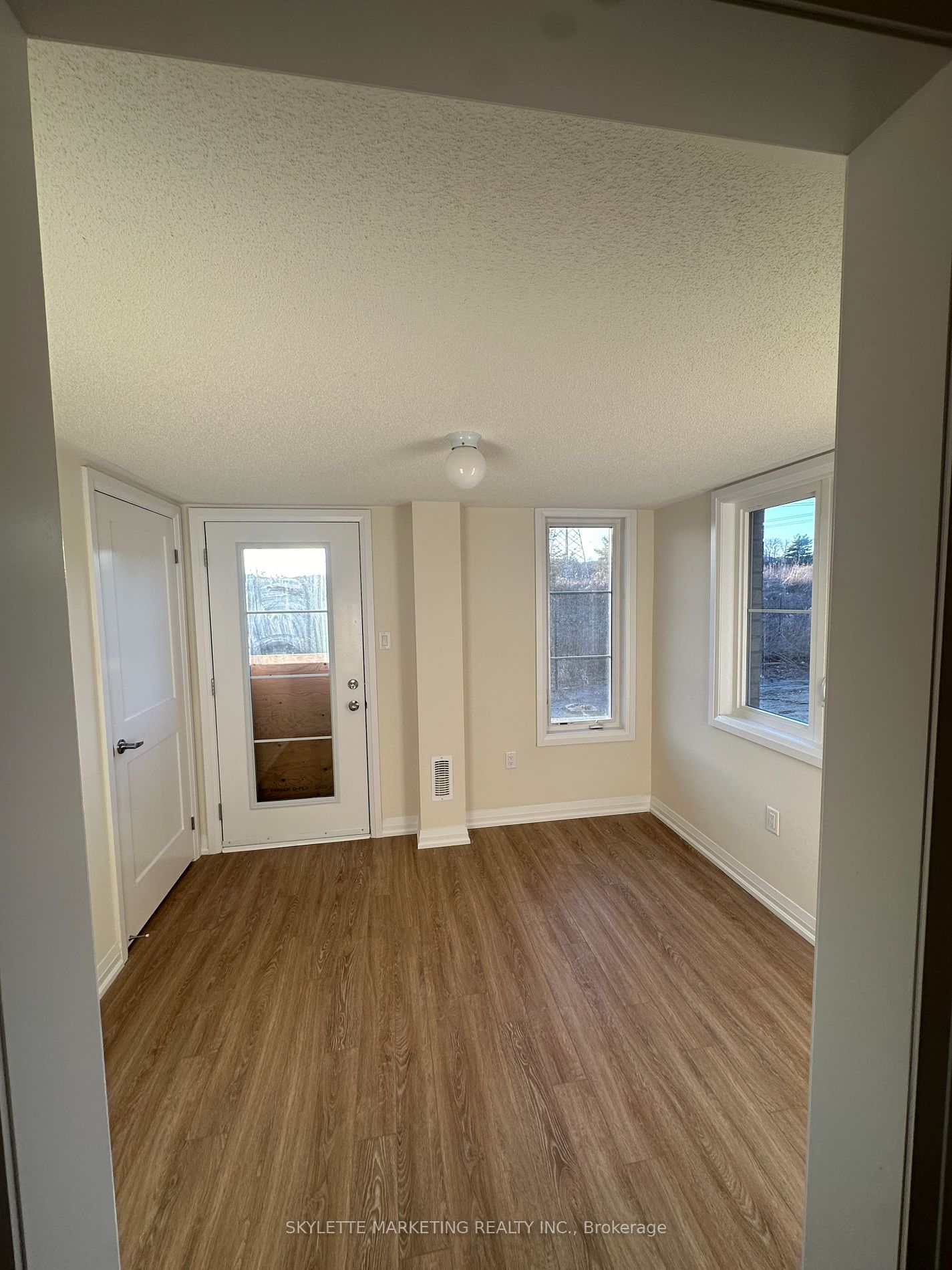 32 Coote Crt, #Lot #10
