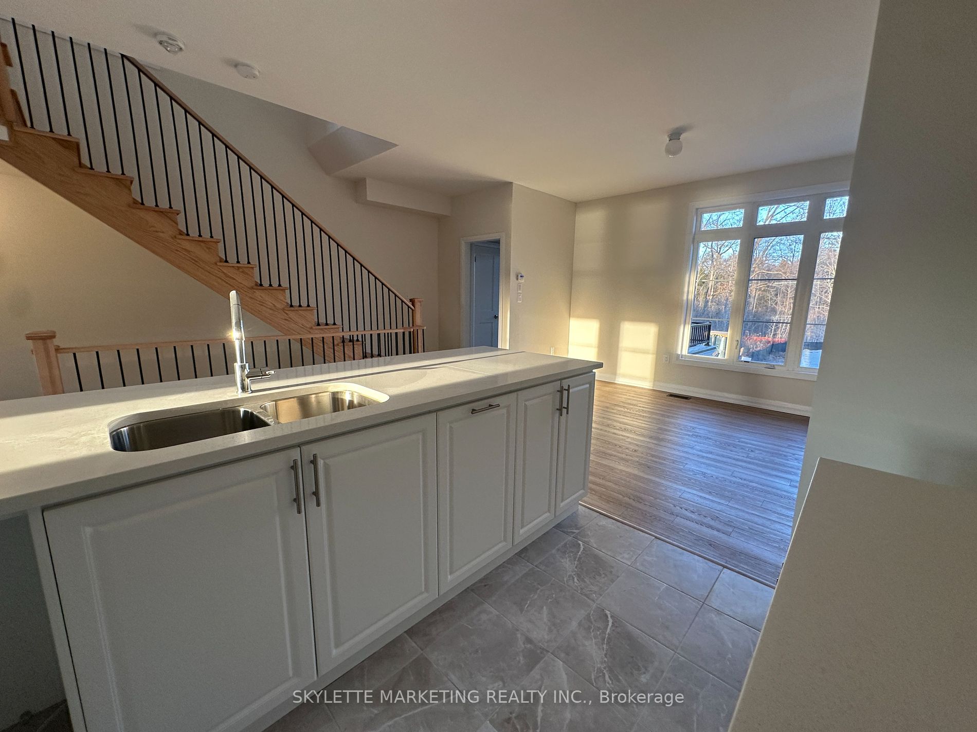 32 Coote Crt, #Lot #10