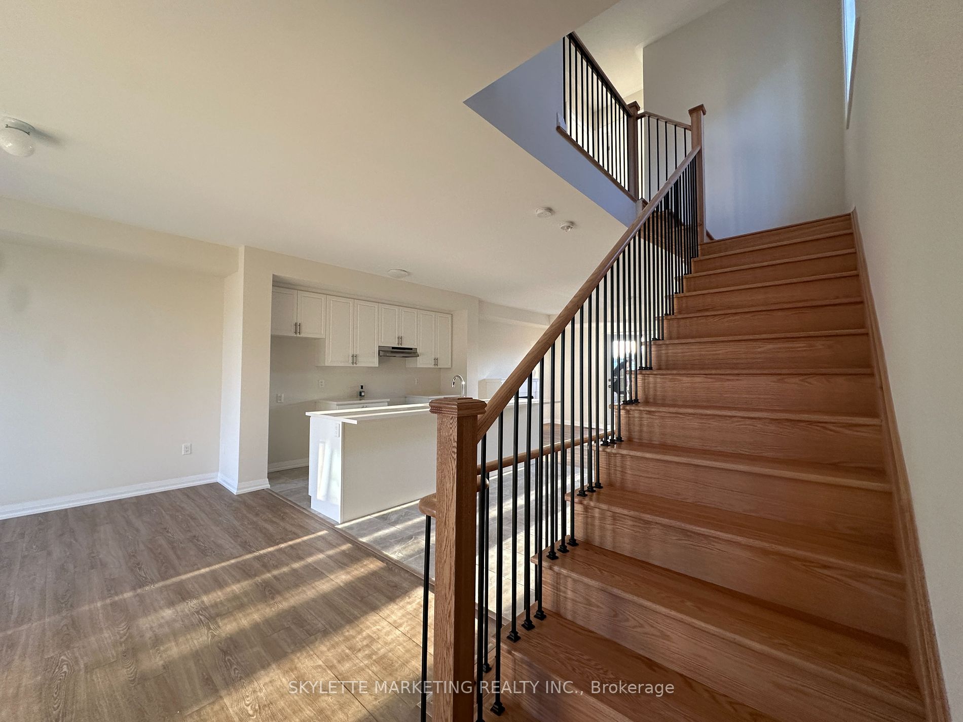 32 Coote Crt, #Lot #10
