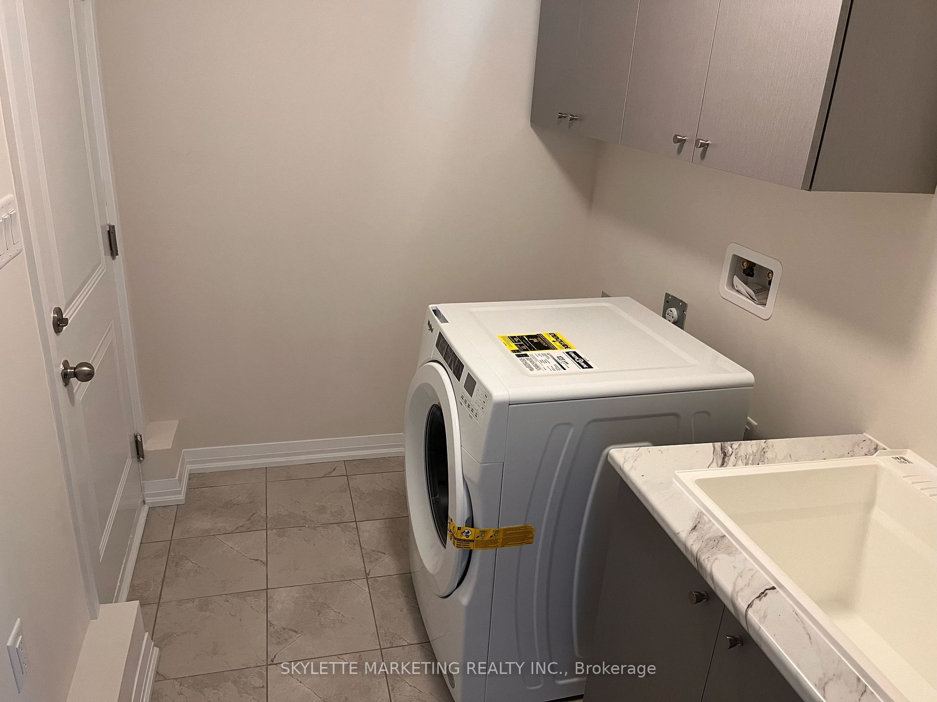 32 Coote Crt, #Lot #10