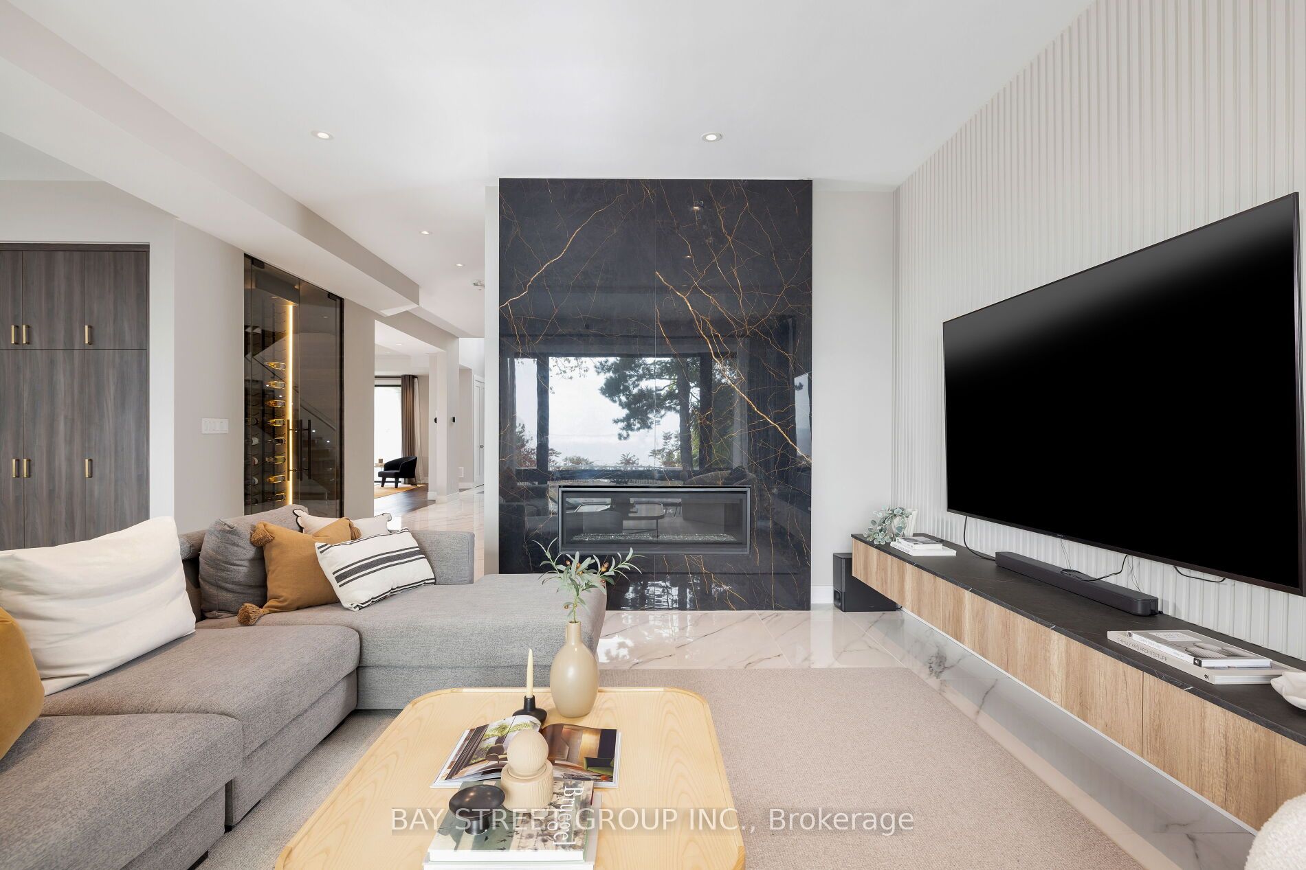 481 Guildwood Pkwy