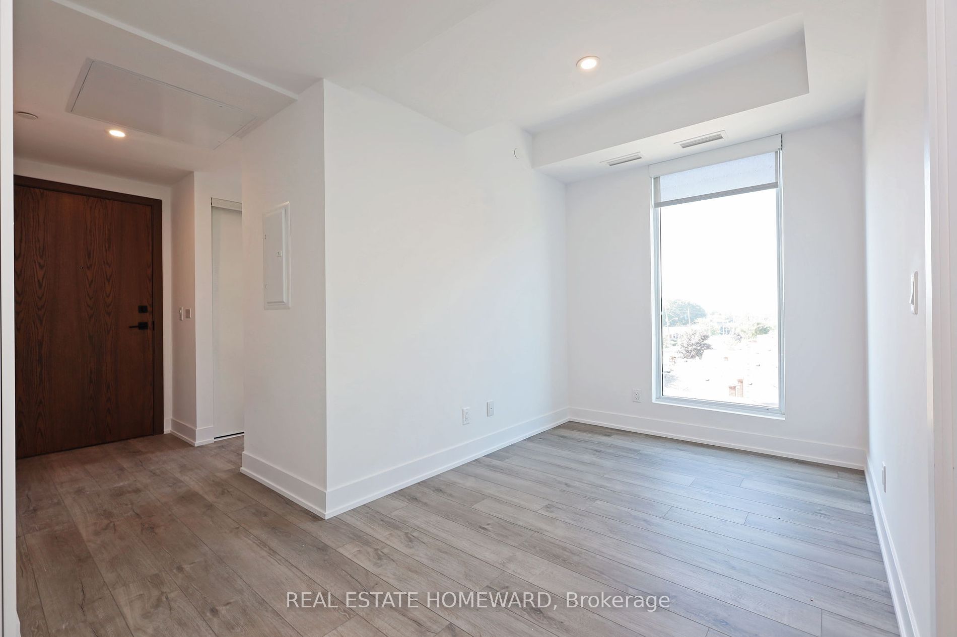 1316 Kingston Rd, #406