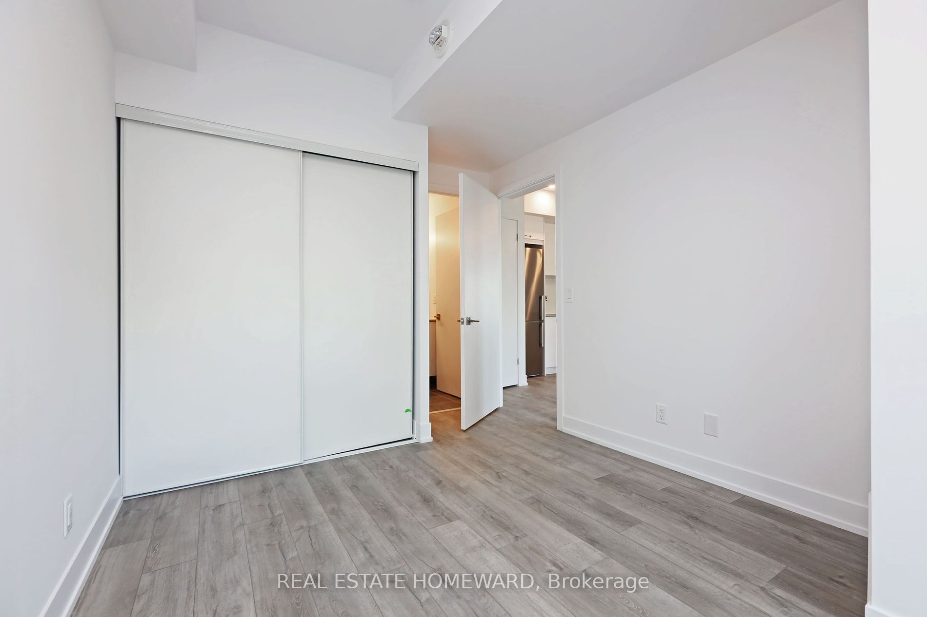1316 Kingston Rd, #406