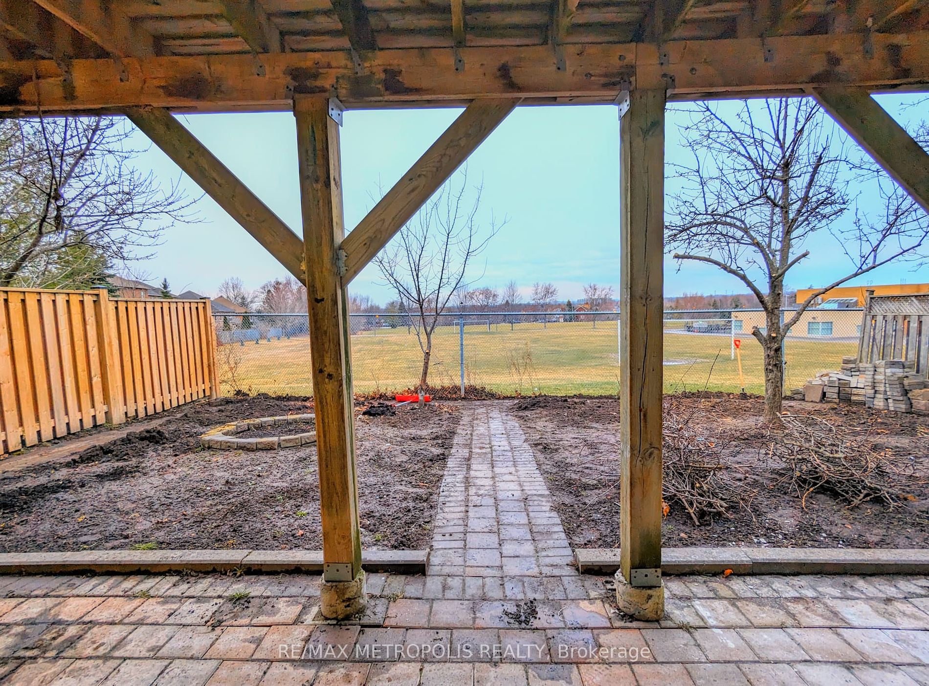 102 Hibbard Dr, #Bsmt