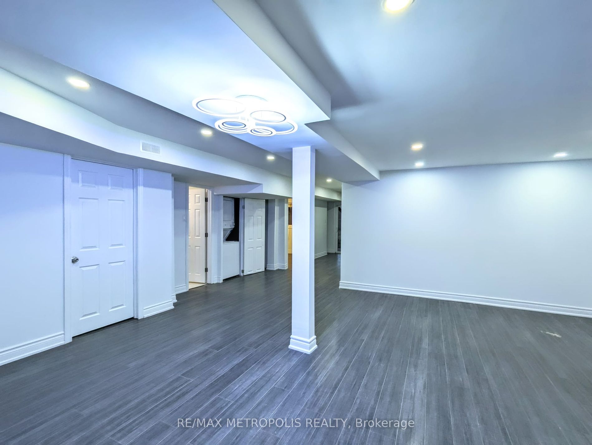 102 Hibbard Dr, #Bsmt