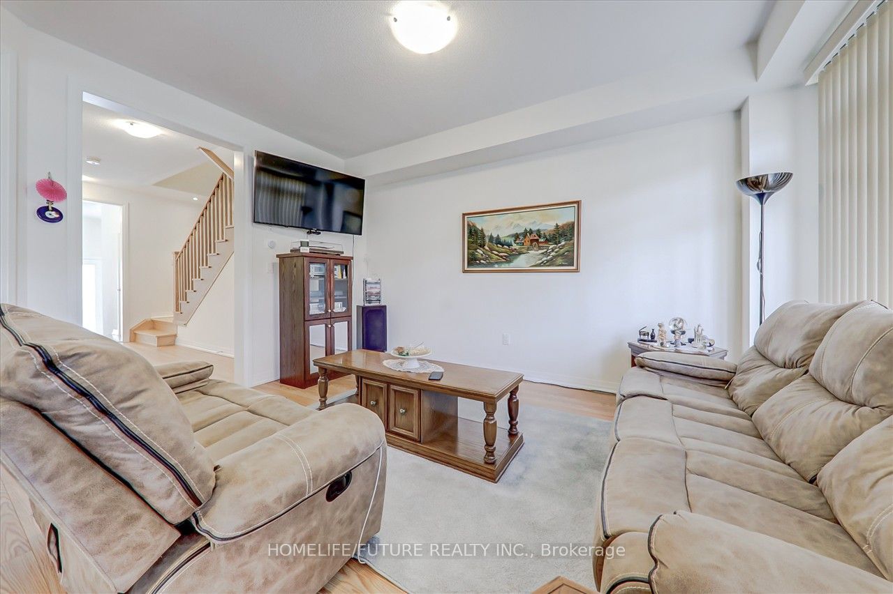 130 OGSTON Crescent