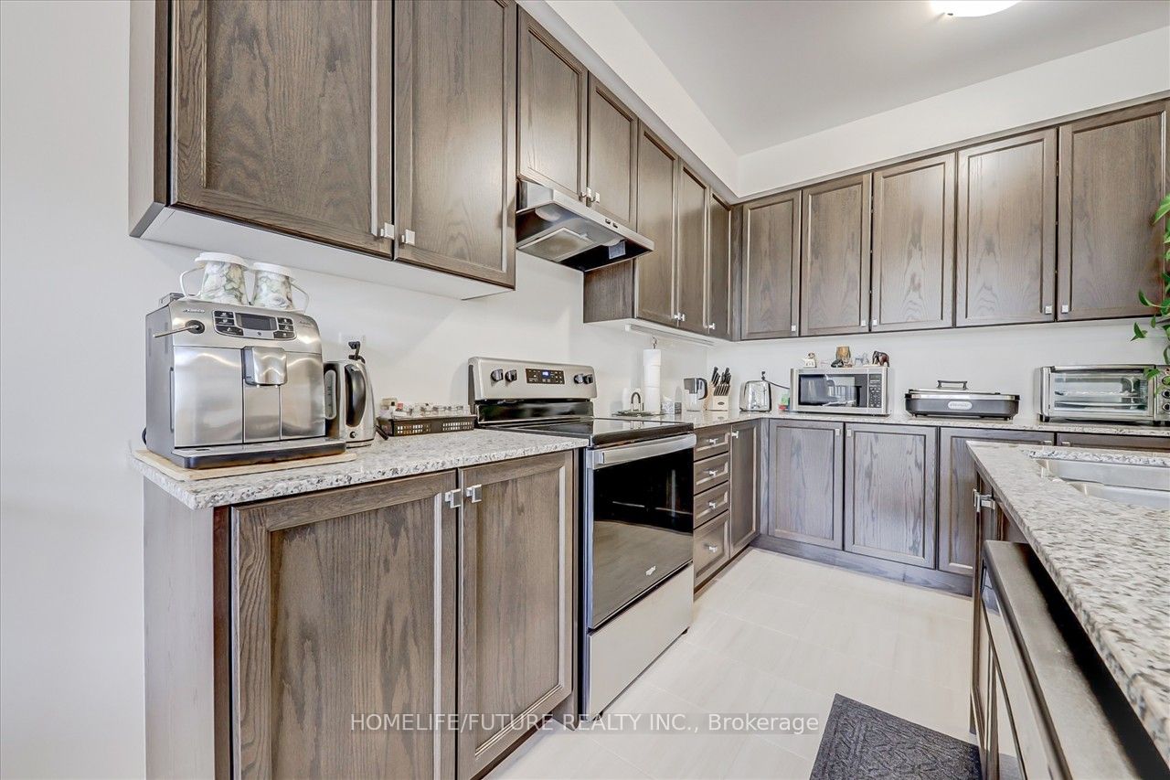 130 OGSTON Crescent