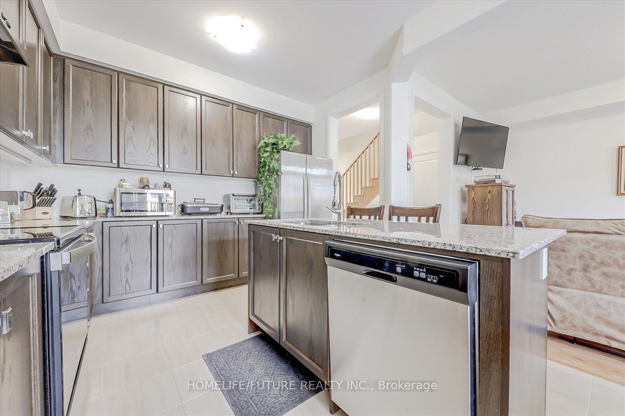130 OGSTON Crescent
