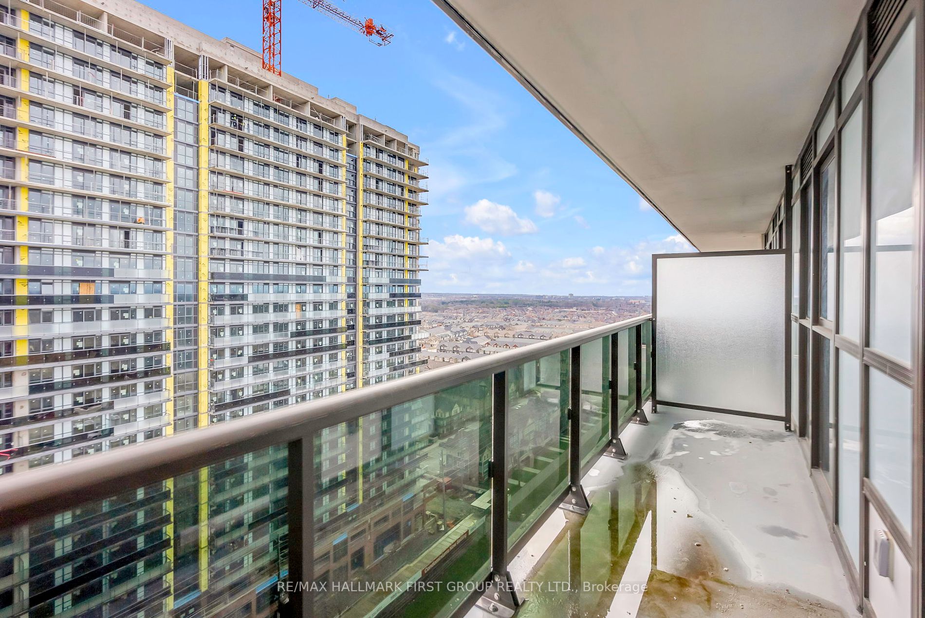 2550 Simcoe St, #1814