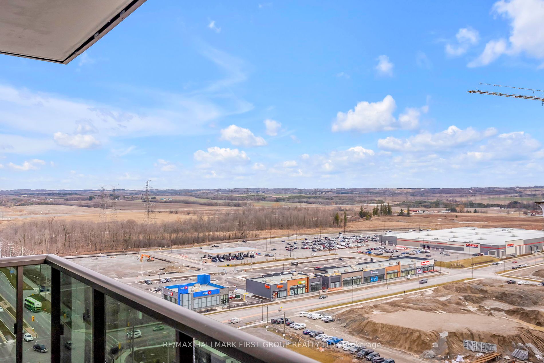 2550 Simcoe St, #1814