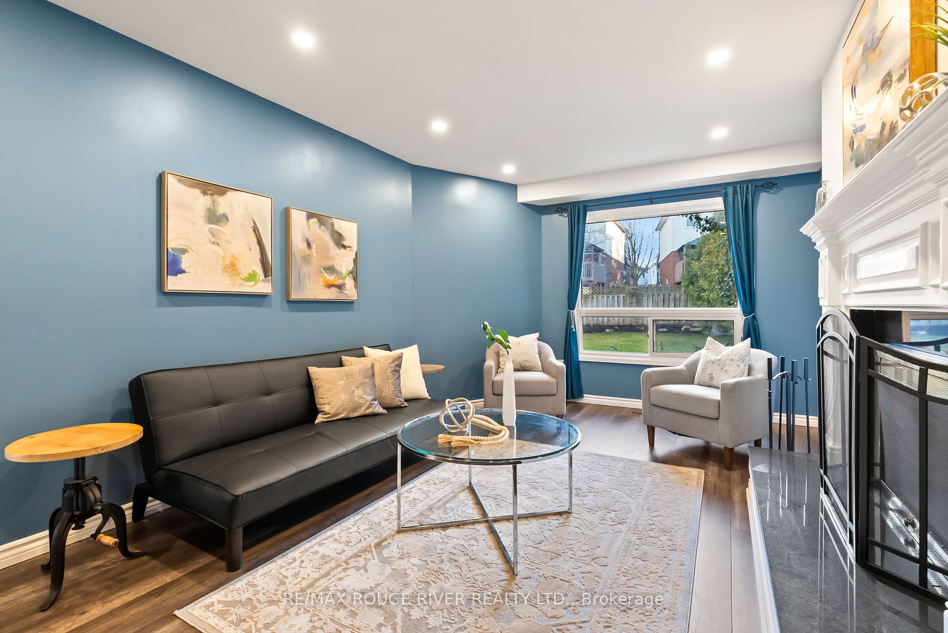 211 Bassett Blvd