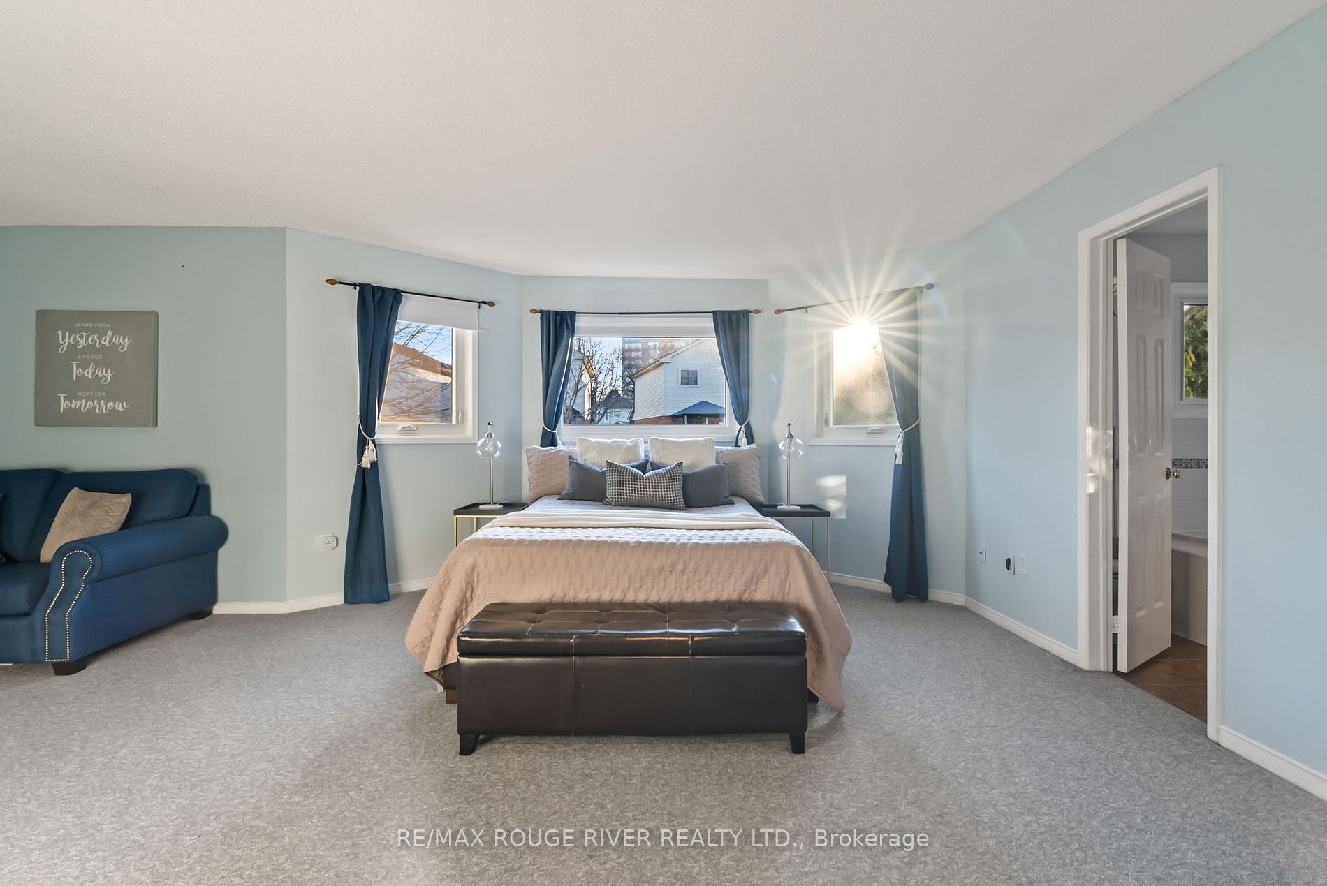 211 Bassett Blvd