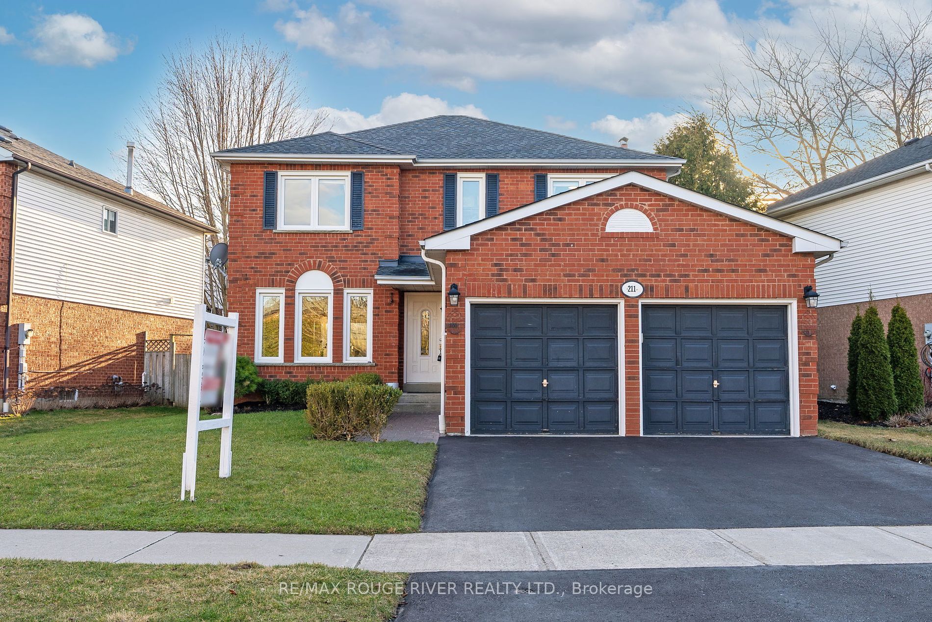 211 Bassett Blvd