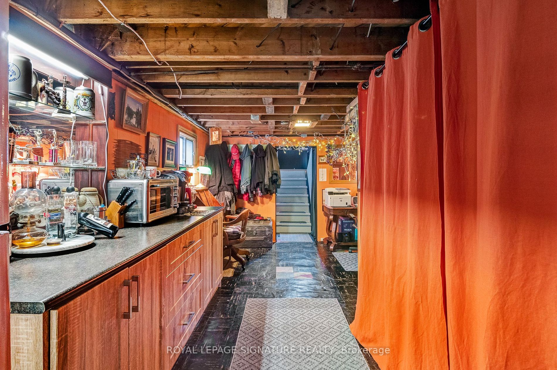 22 Westcroft Dr