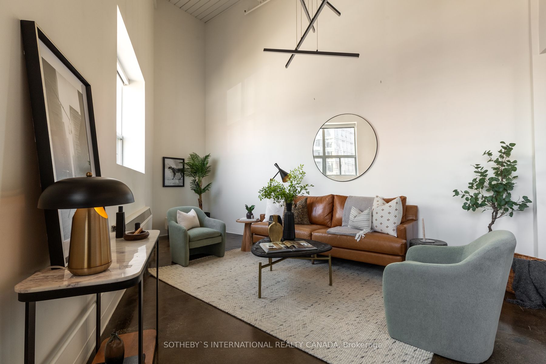 1173 Dundas Street E, #216