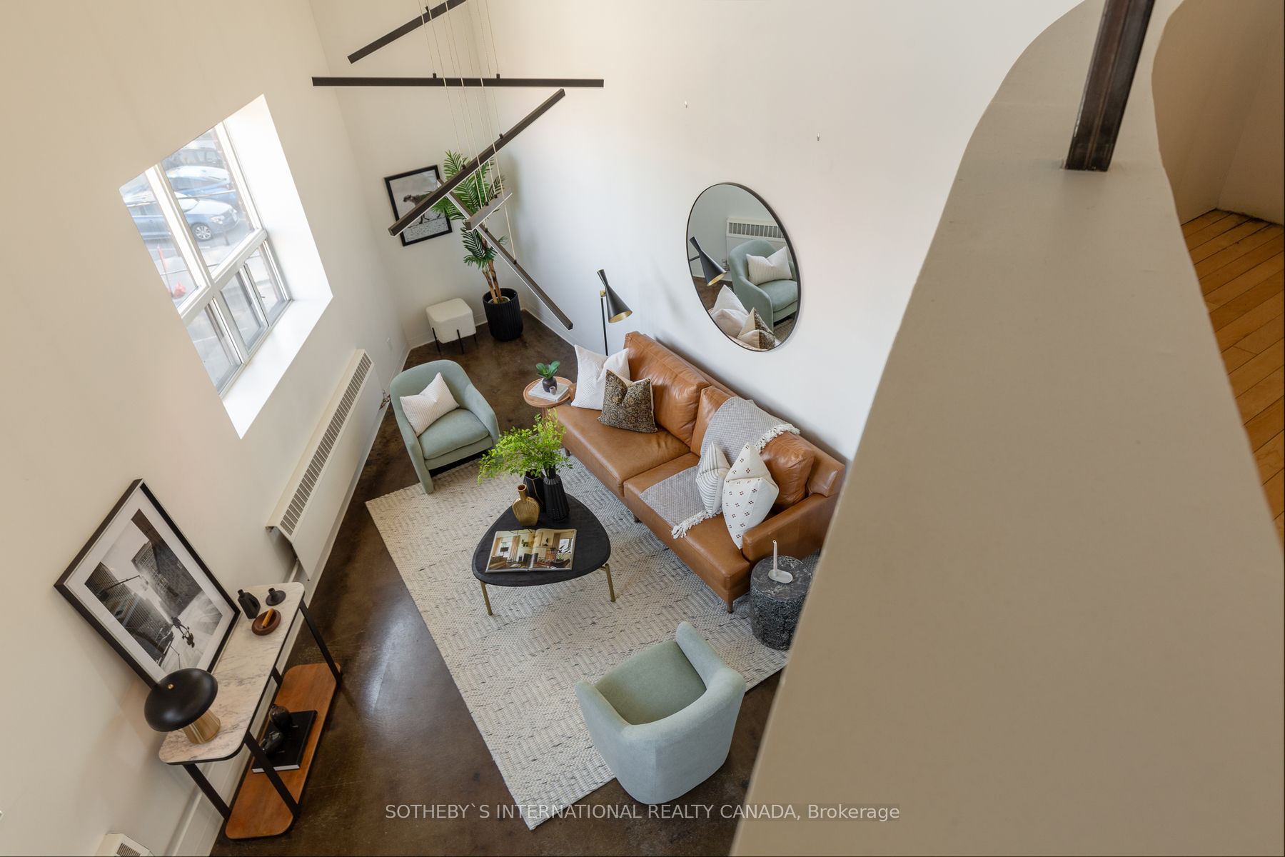 1173 Dundas Street E, #216