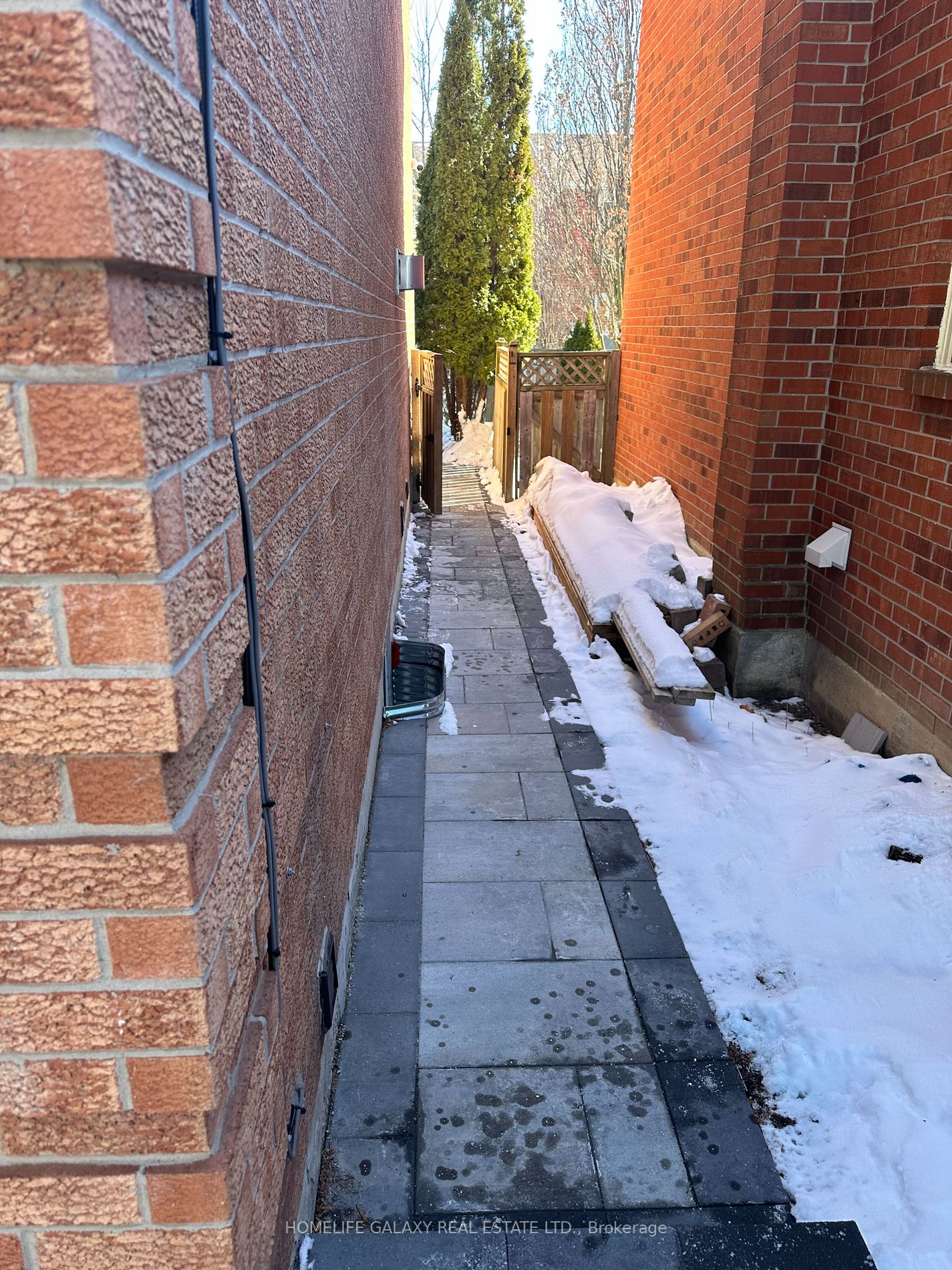 61 Linton Ave, #Bsmt