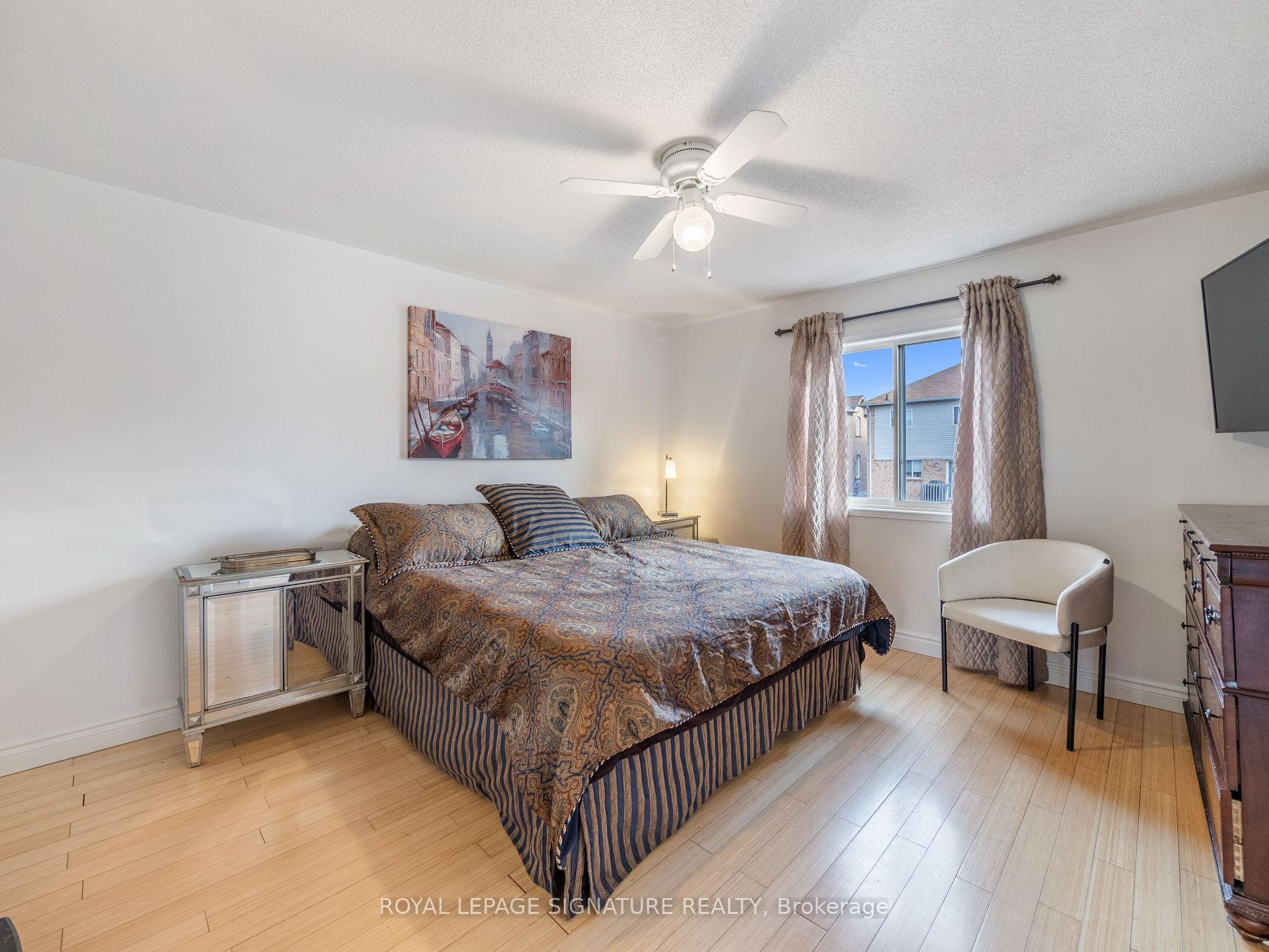 6 Twigg Dr