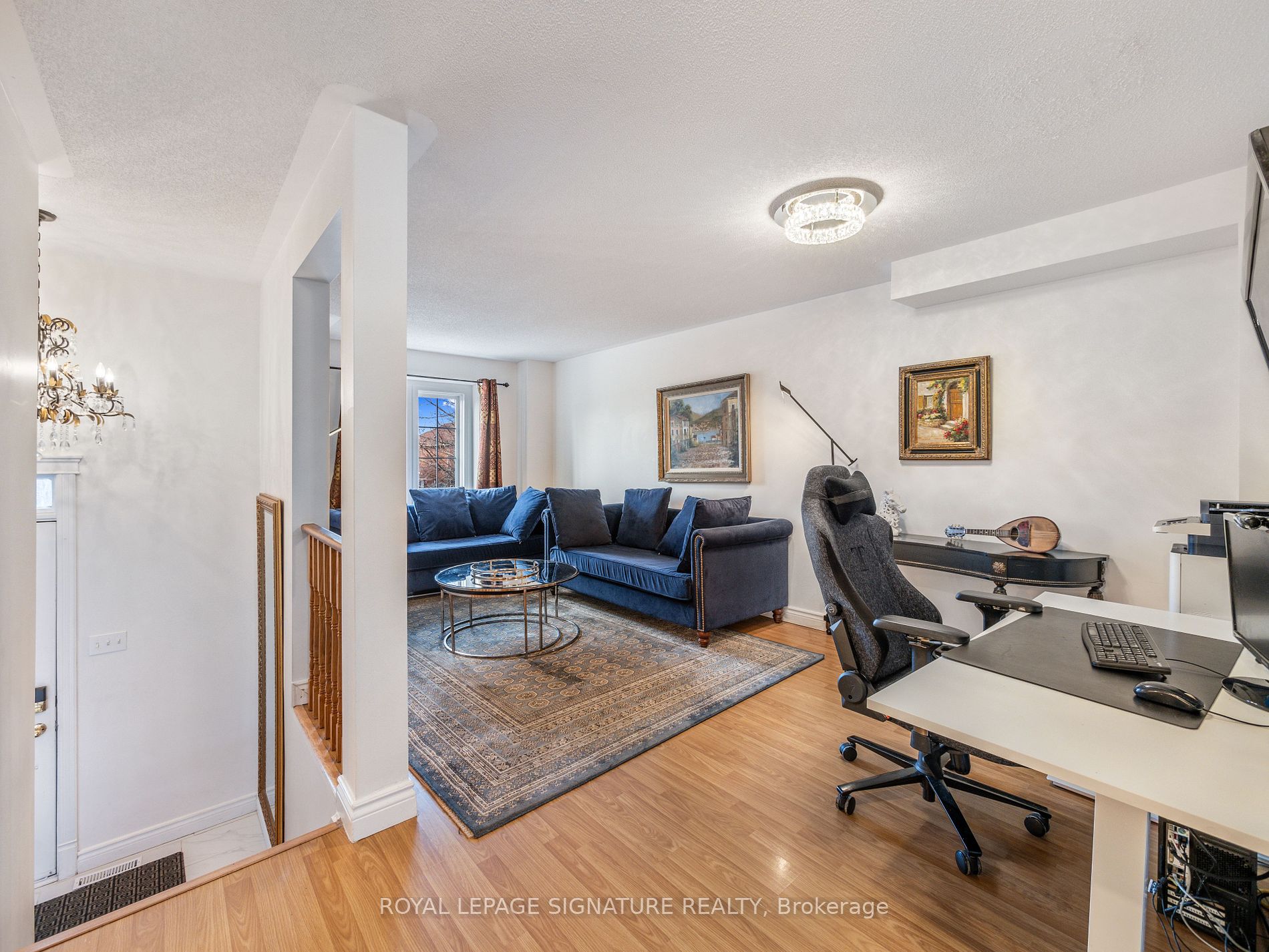 6 Twigg Dr