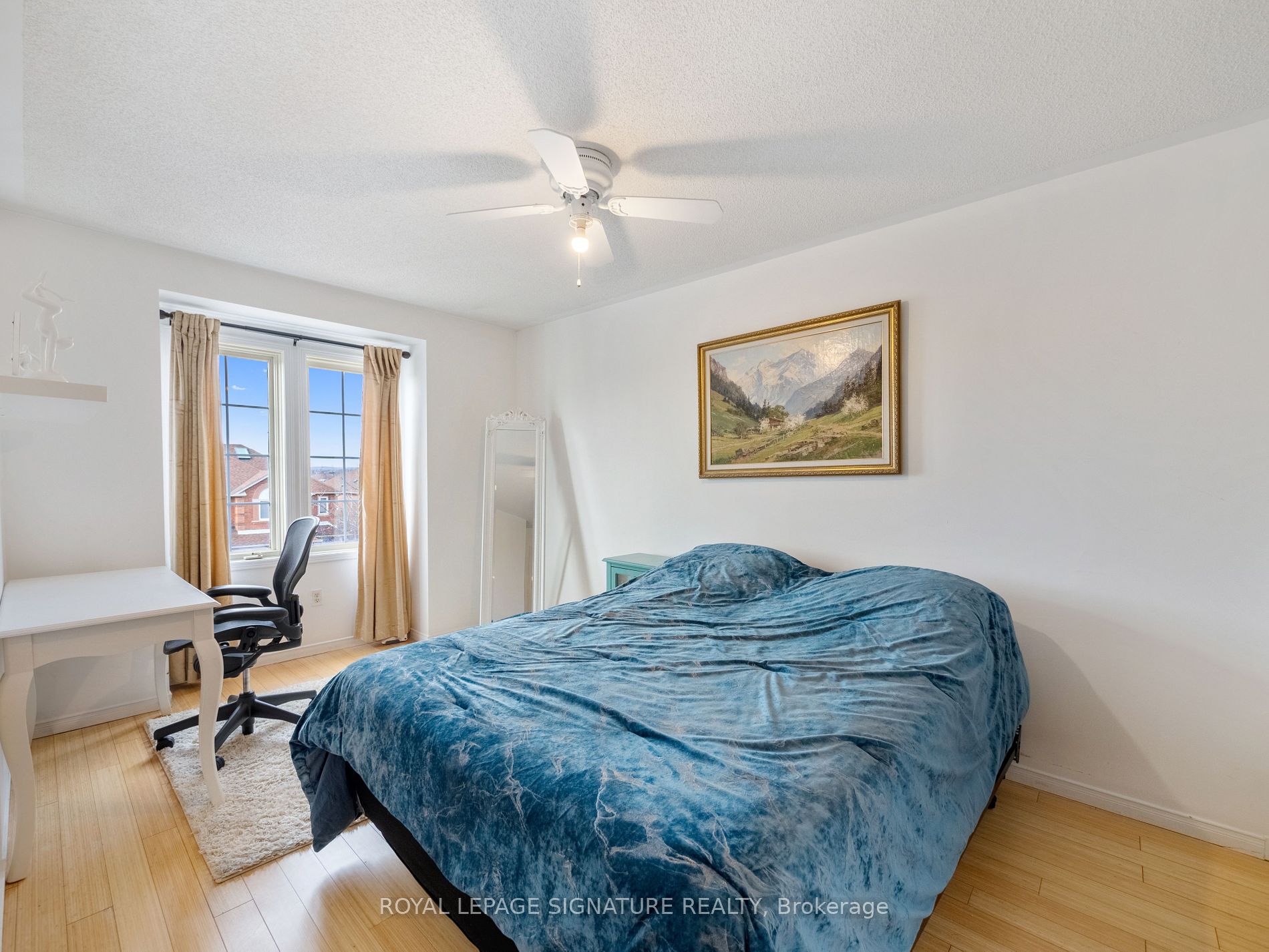 6 Twigg Dr
