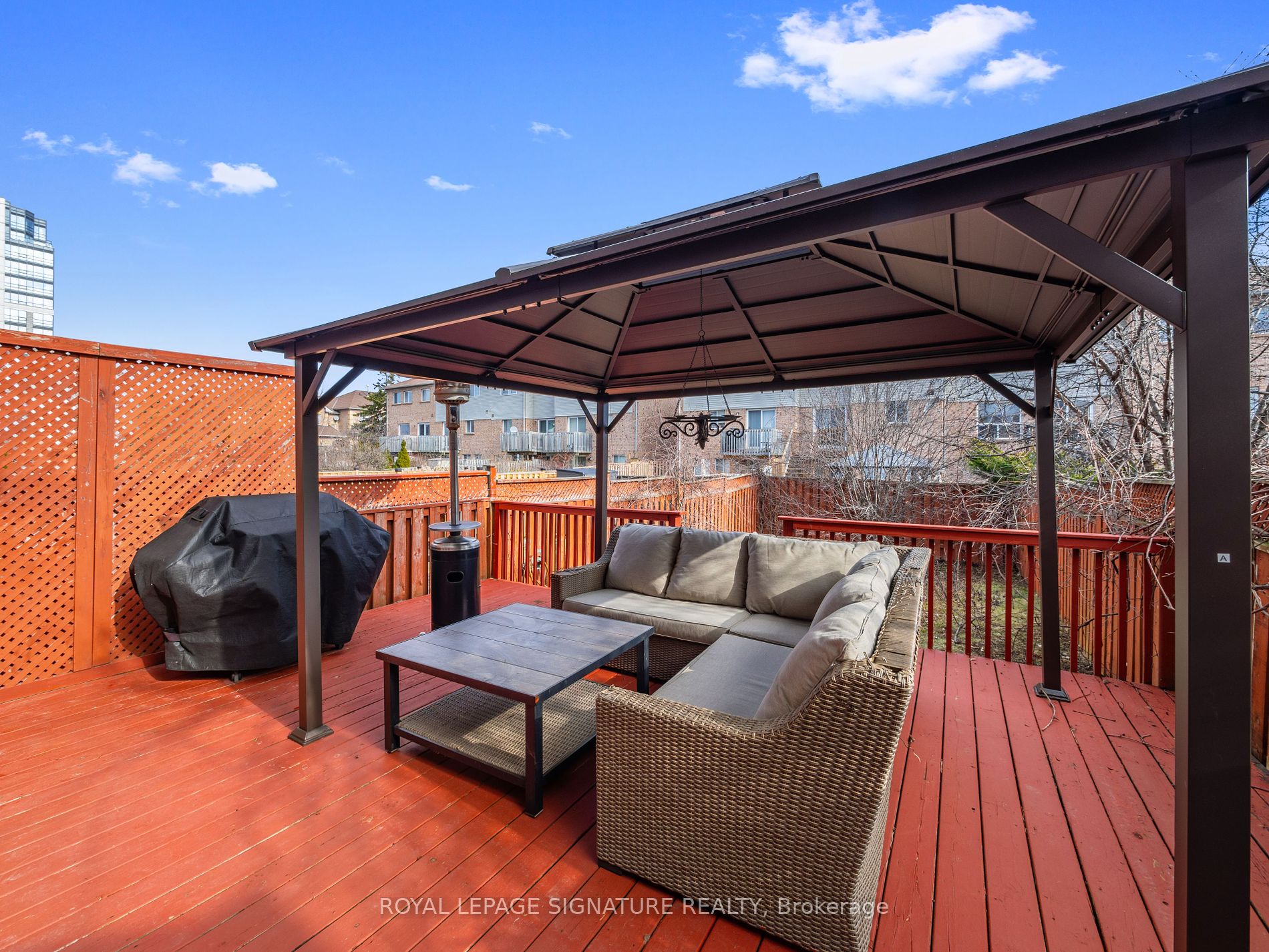6 Twigg Dr