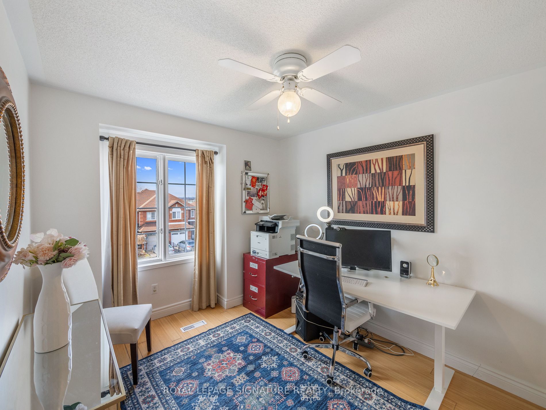 6 Twigg Dr