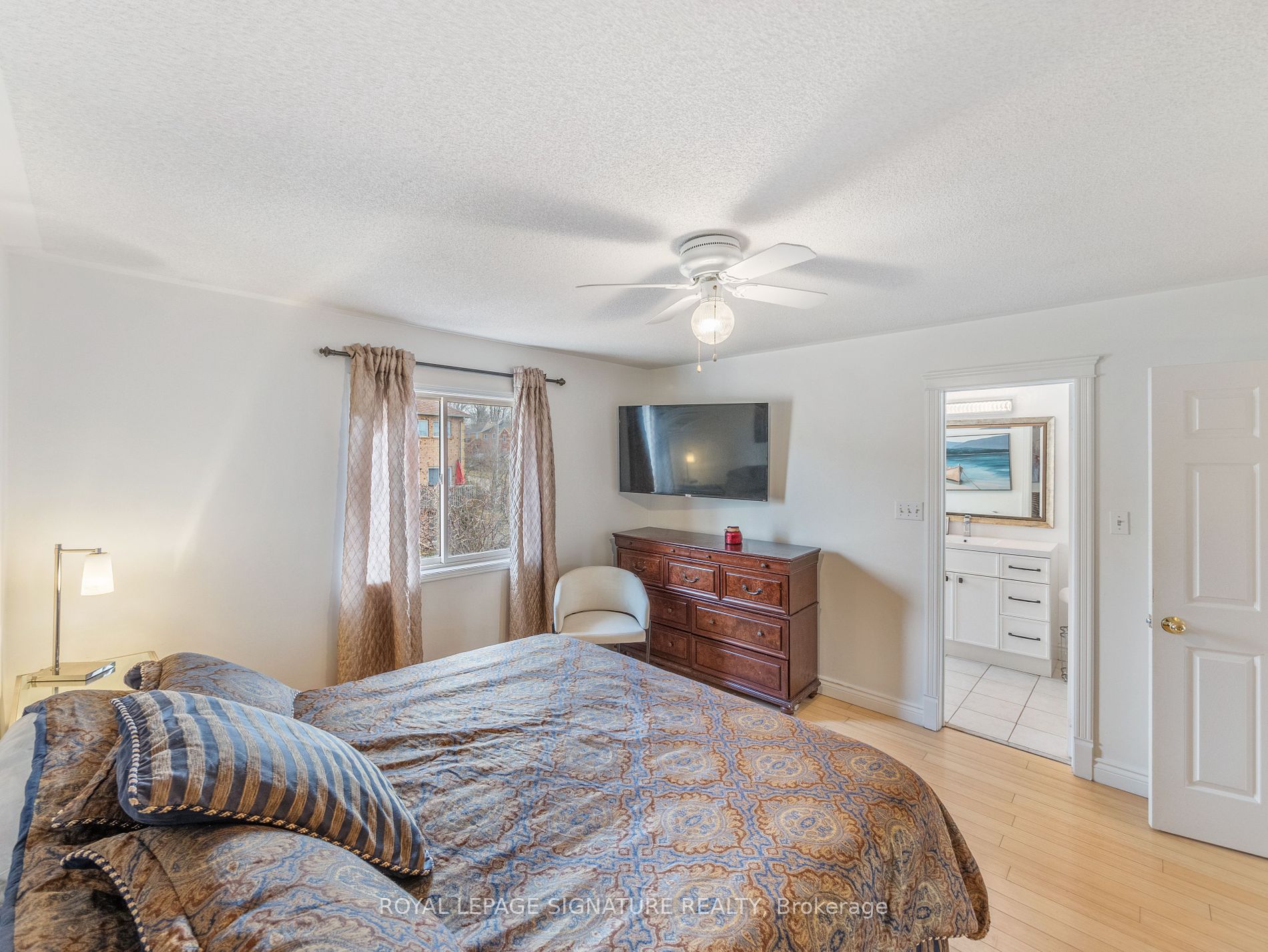 6 Twigg Dr