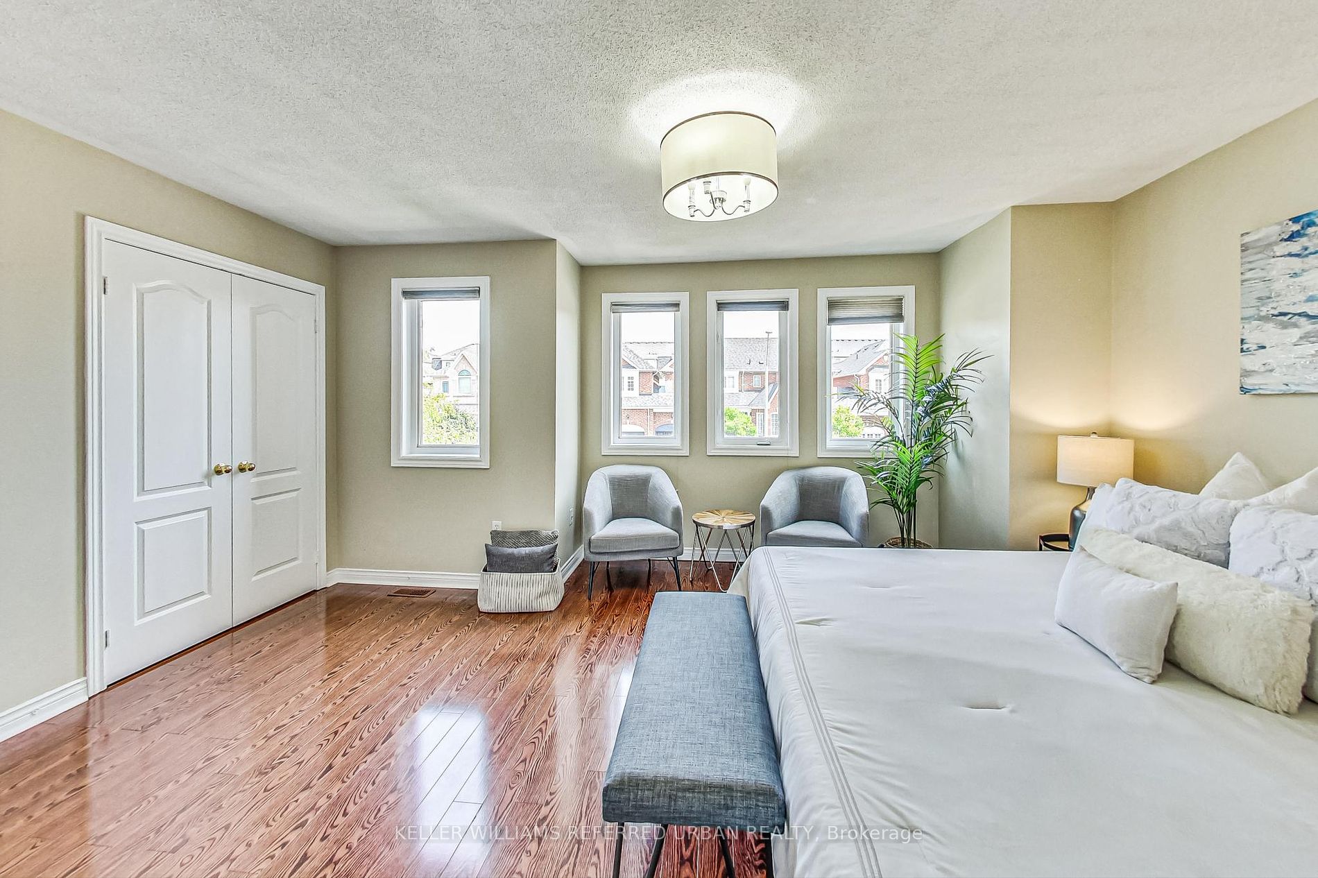 30 Dooley Cres