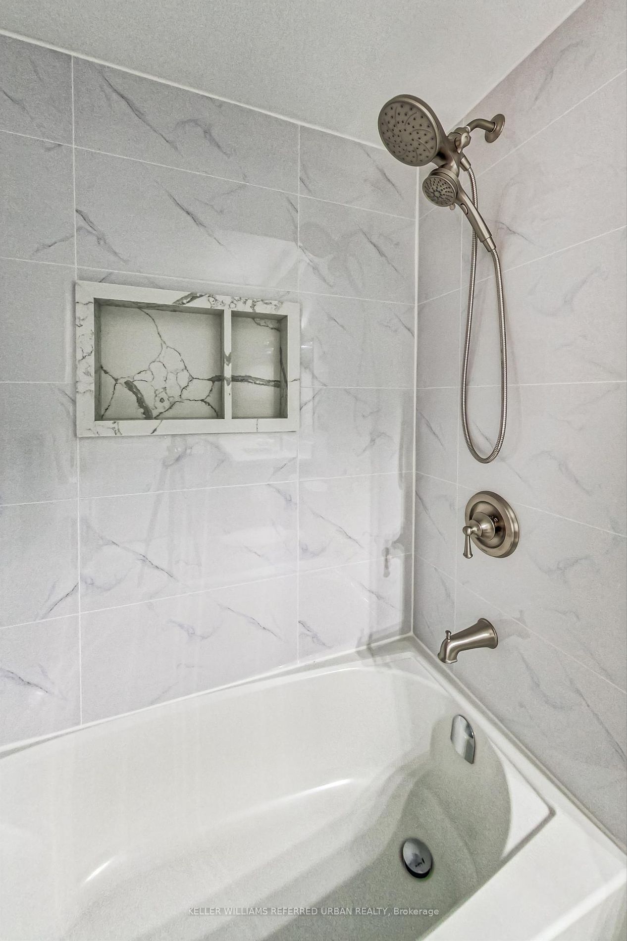 30 Dooley Cres