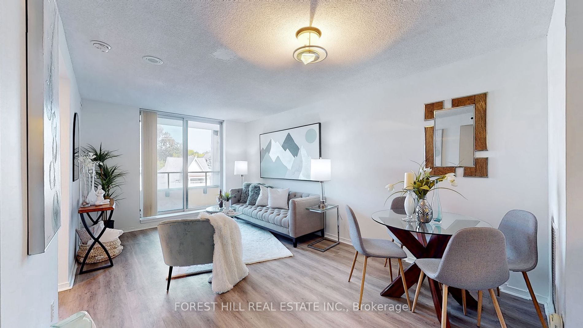 1765 Queen St E, #306