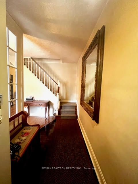 7 Badgerow Avenue