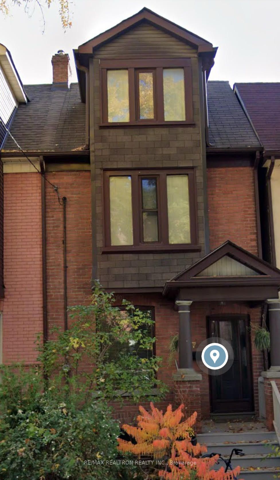 7 Badgerow Avenue