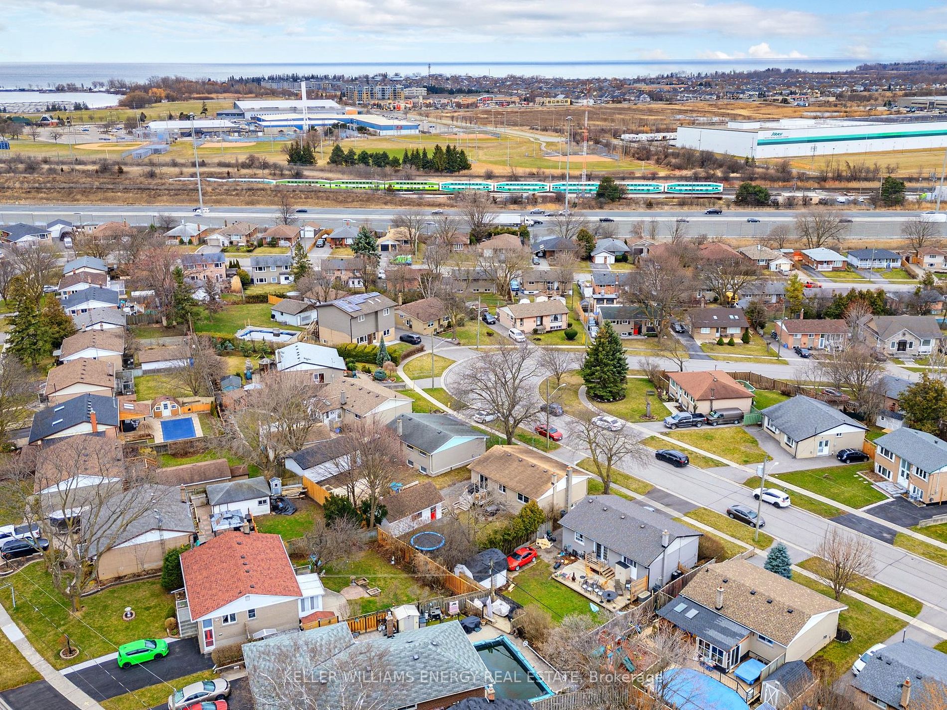 924 Greenwood Cres