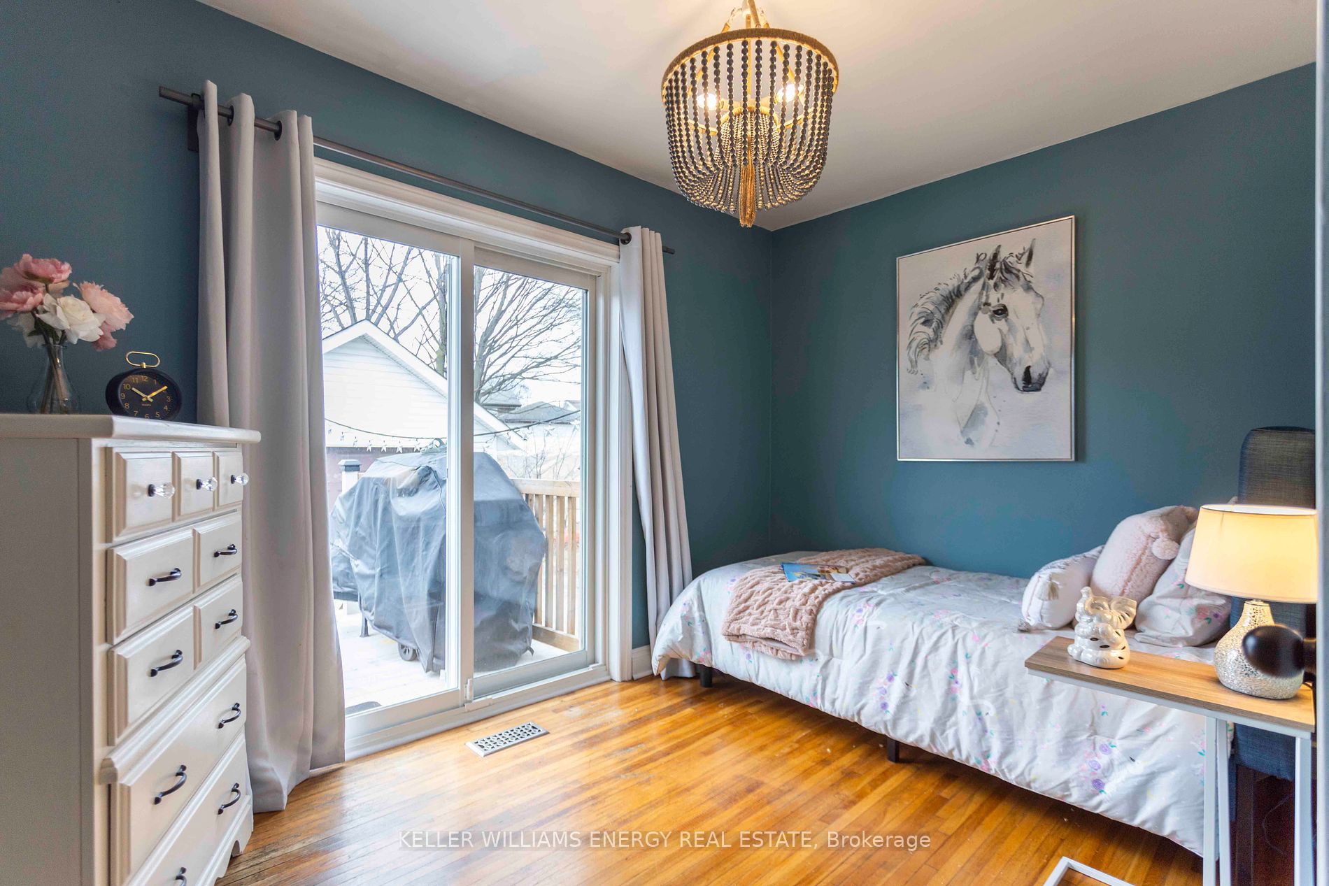 924 Greenwood Cres
