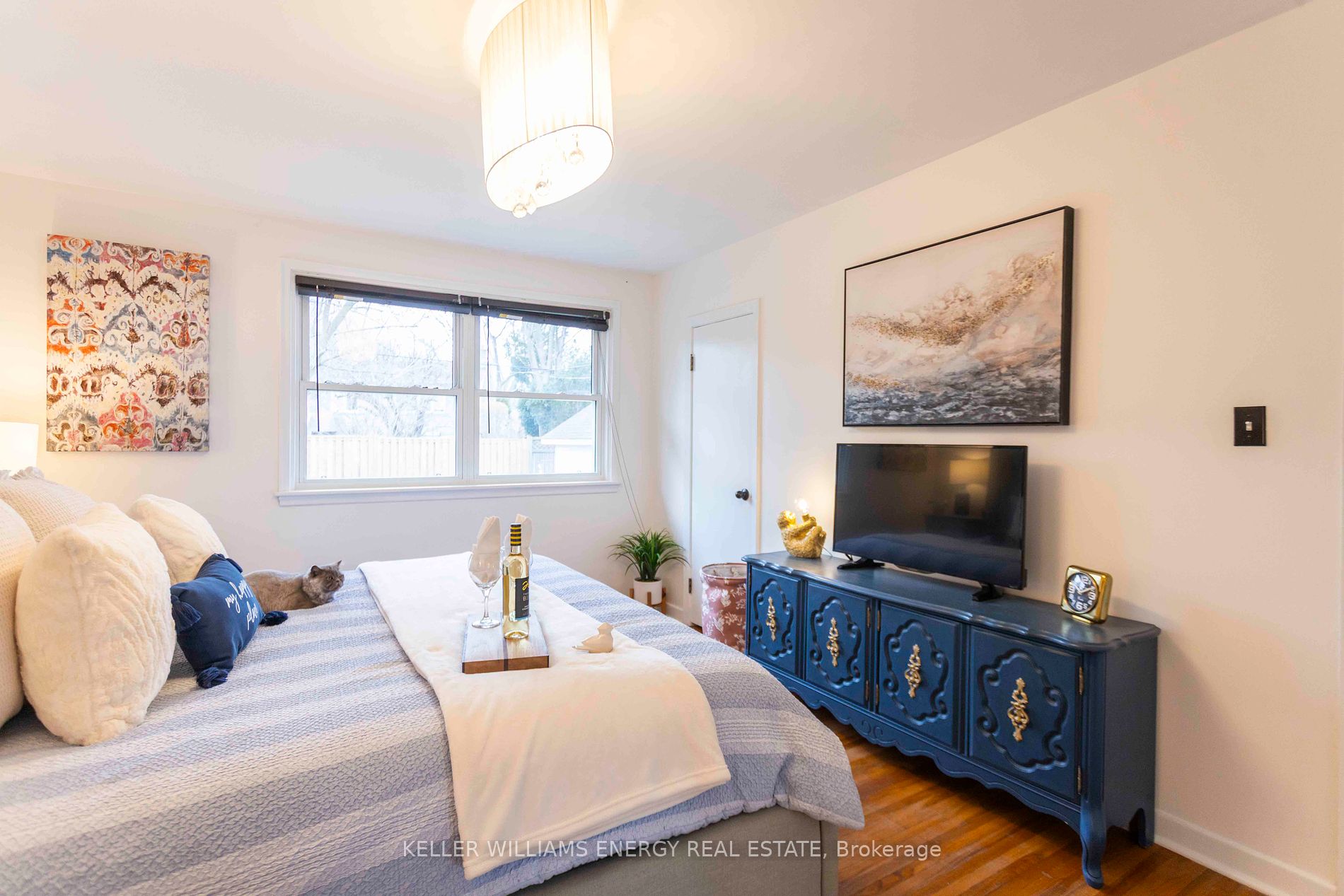 924 Greenwood Cres