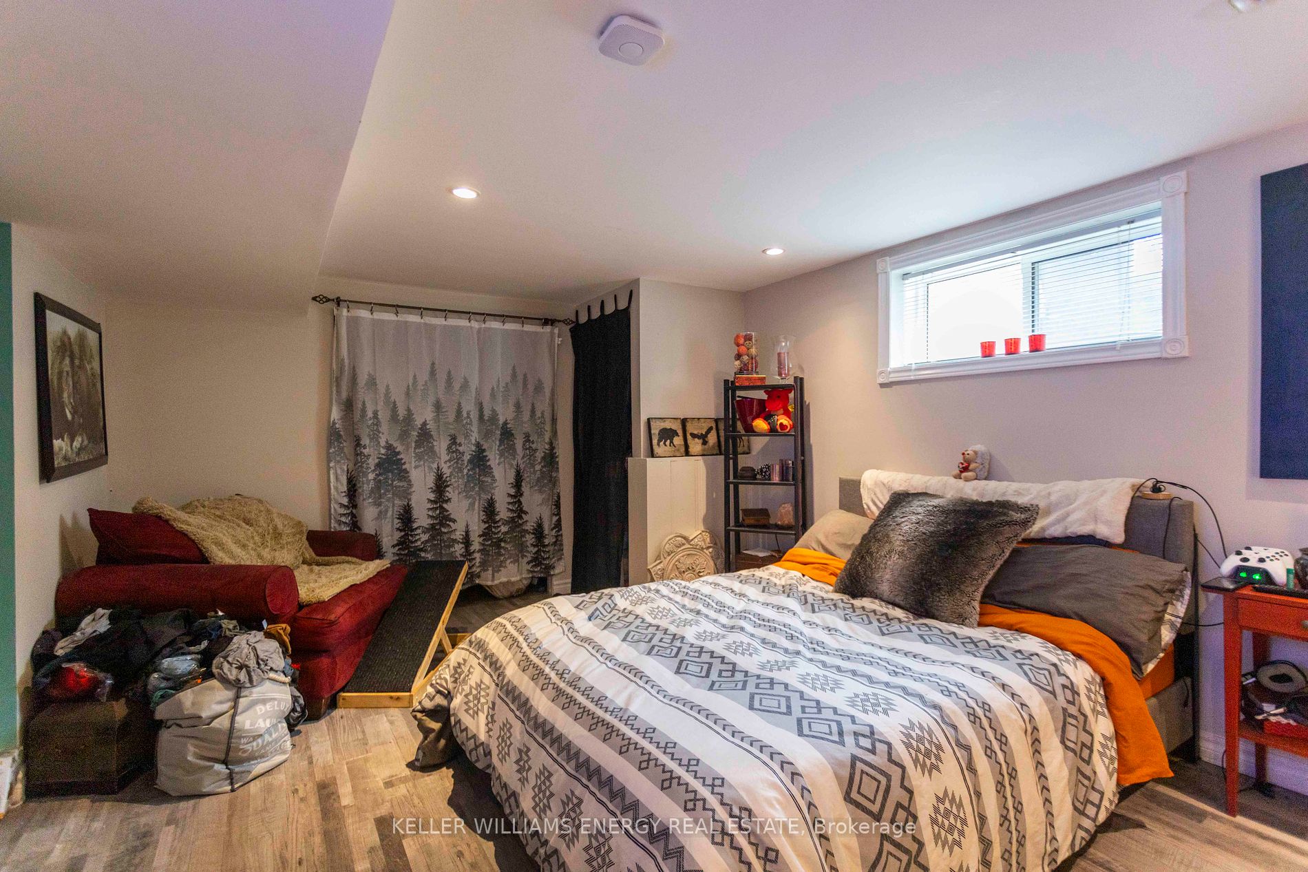 924 Greenwood Cres