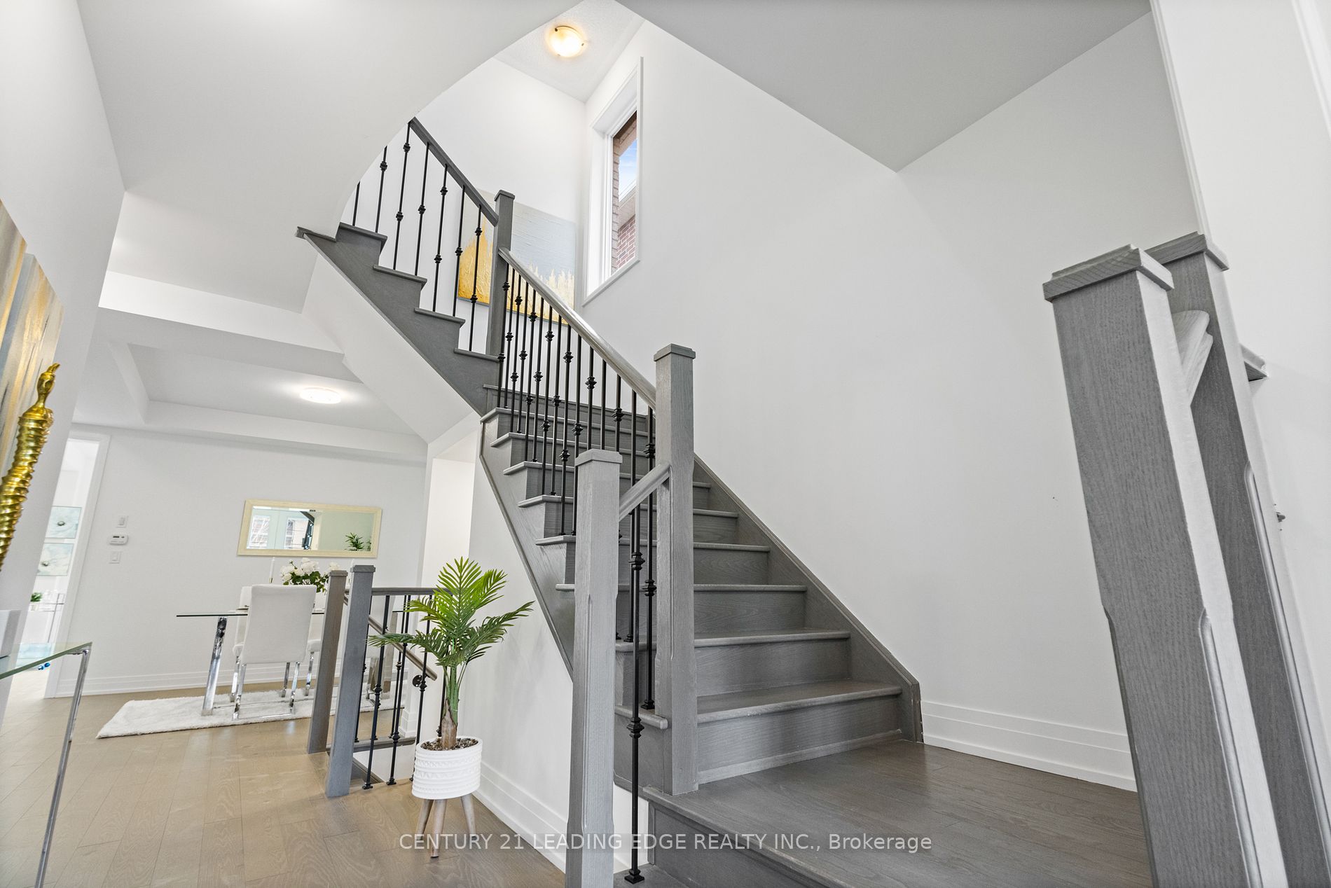 21 Blenheim Circ