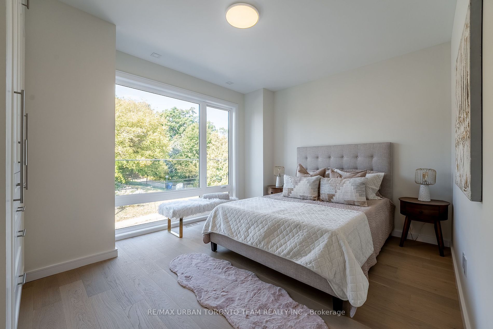 141 Kalmar Ave
