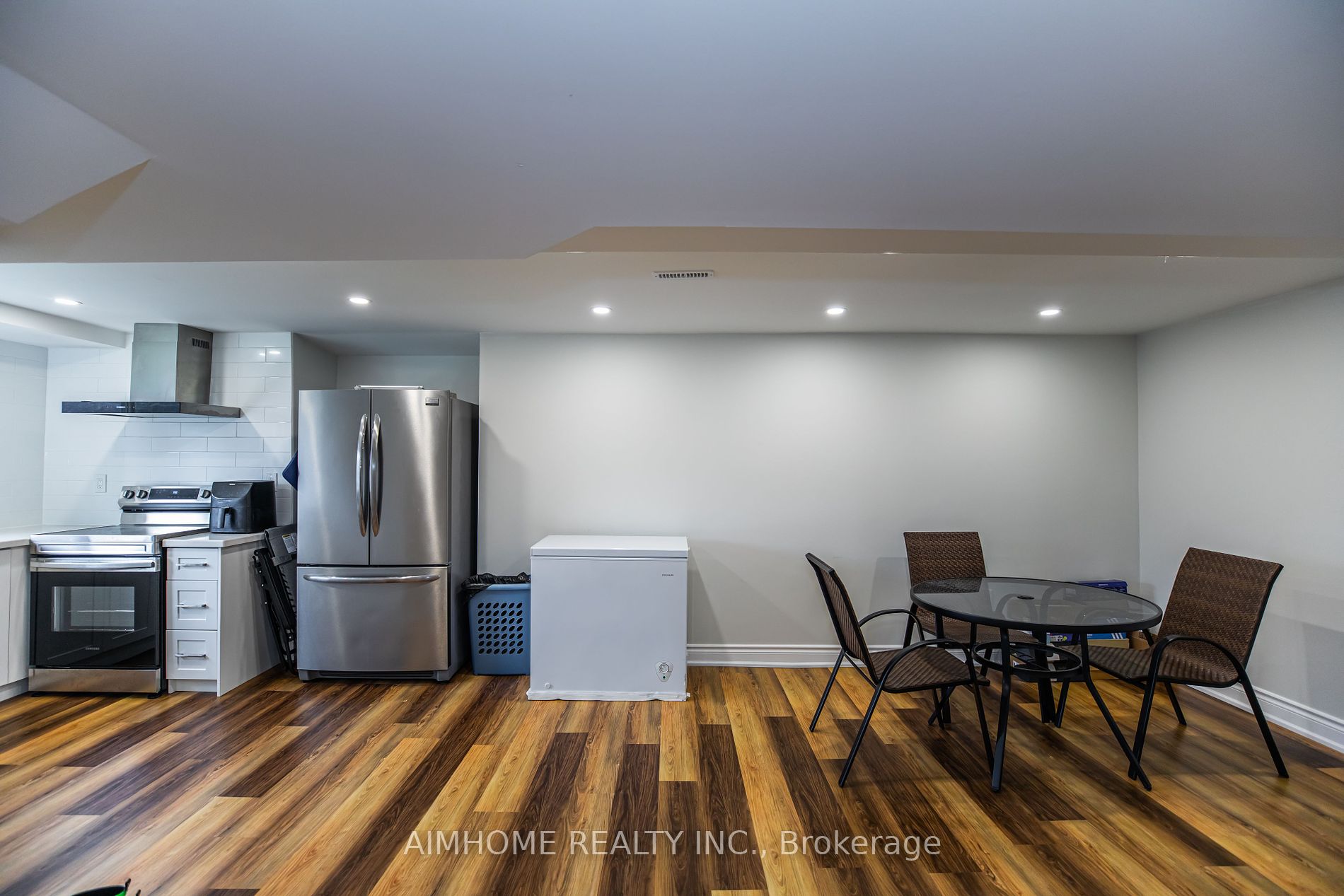 26 Hawkstone Cres