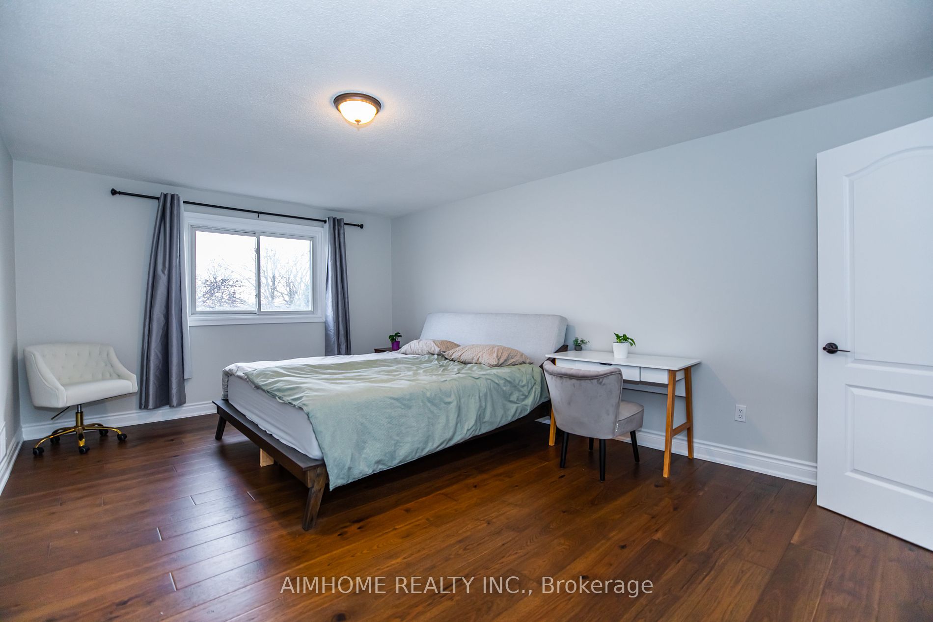 26 Hawkstone Cres