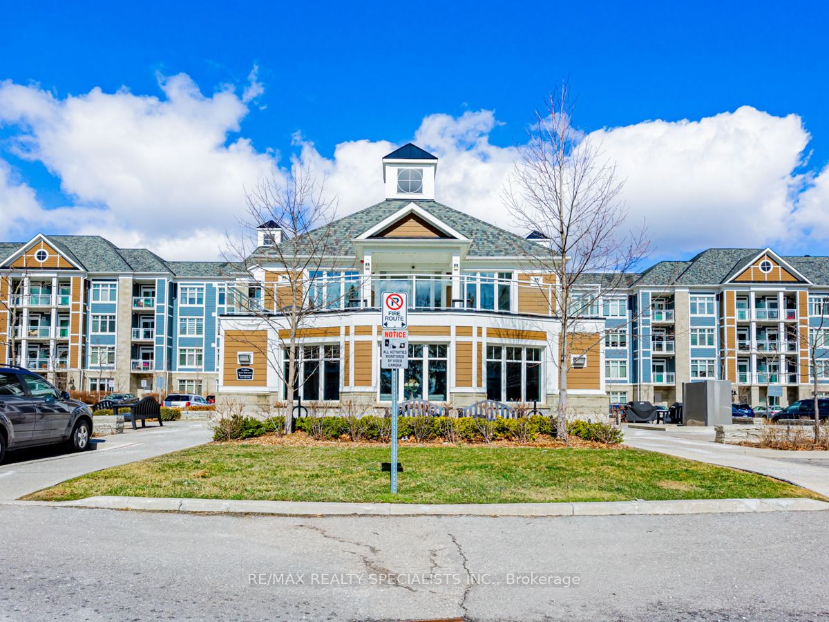 670 Gordon St, #202