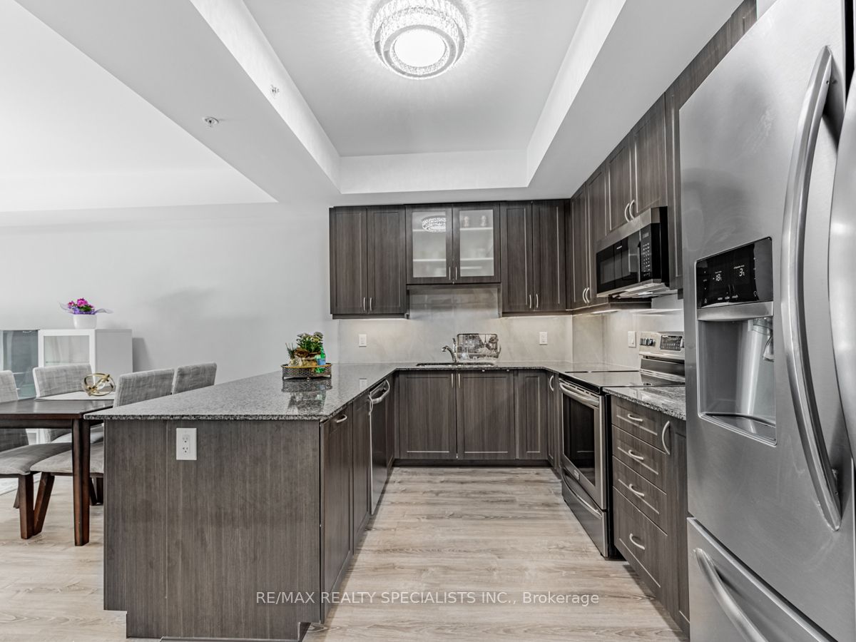 670 Gordon St, #202