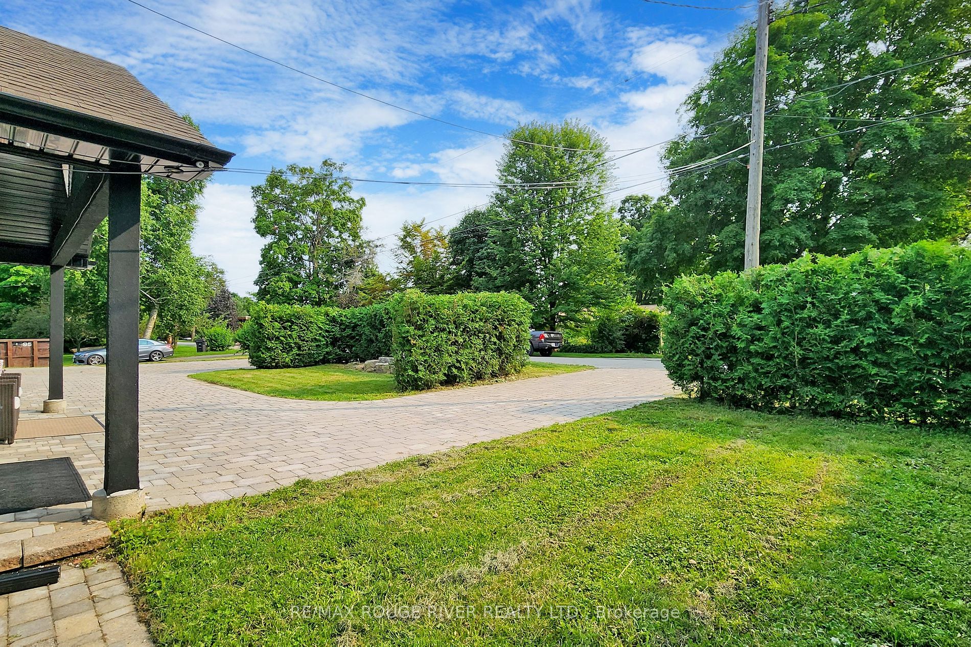 181 Ridgewood Road