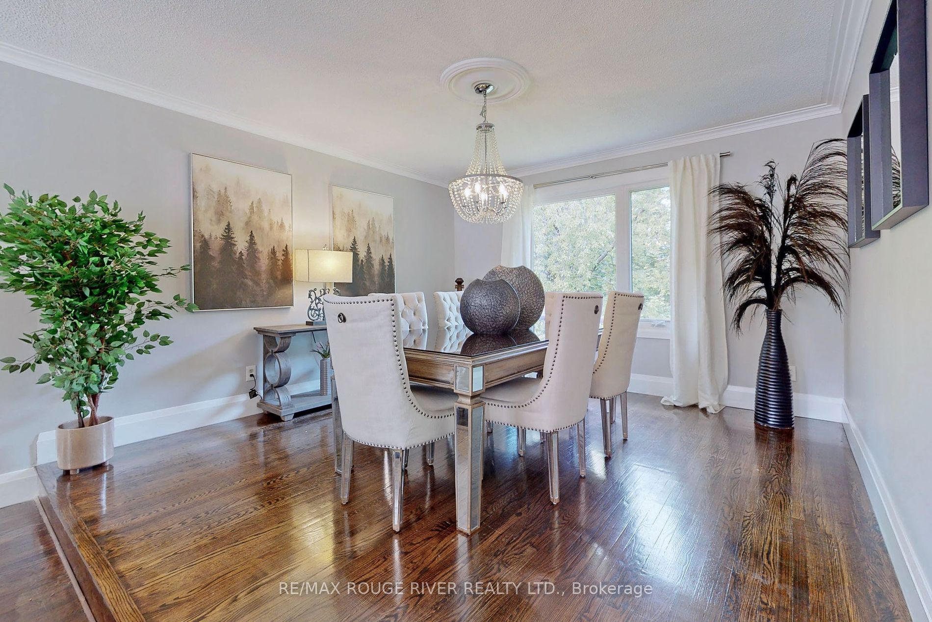 181 Ridgewood Road