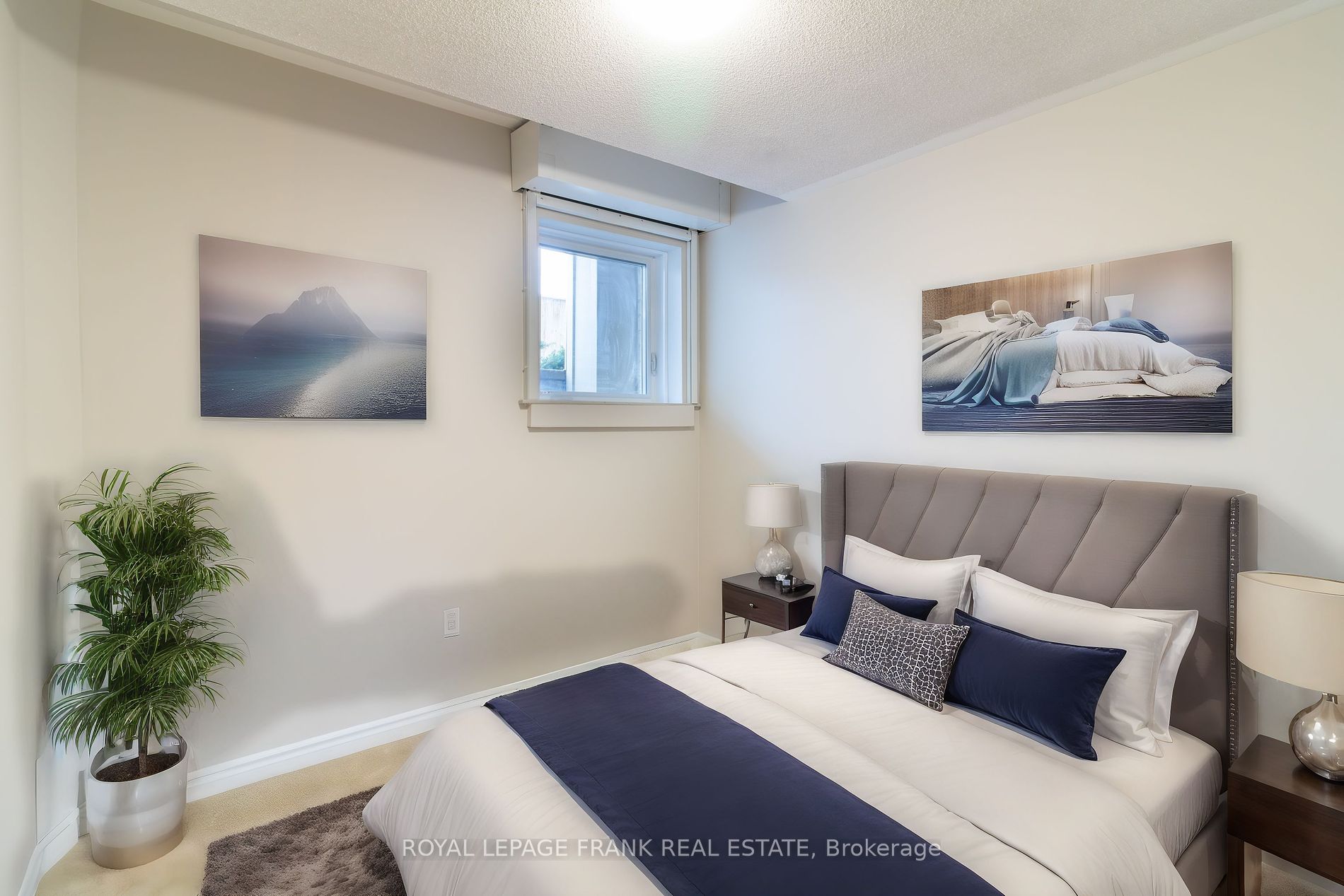 470 Beresford Path, #12