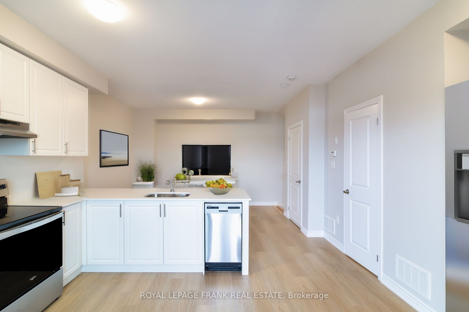 470 Beresford Path, #12