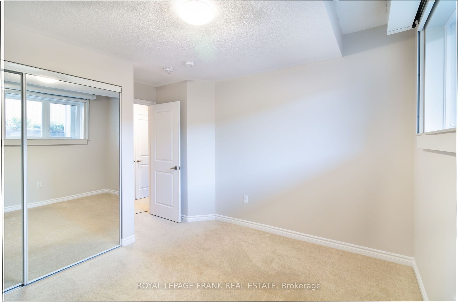 470 Beresford Path, #12