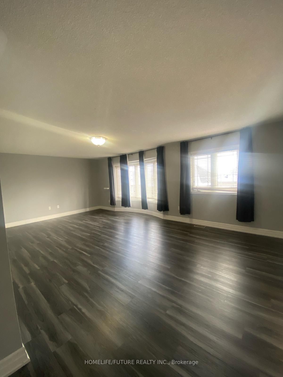 41 Hollier Dr